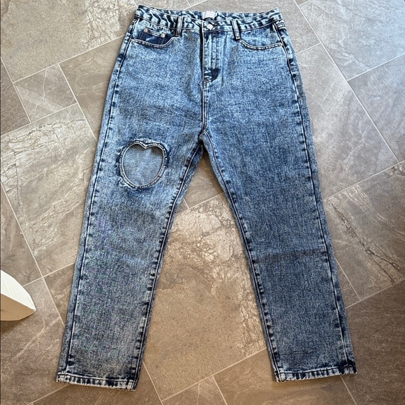 TCL Pants - Tal Distressed 80s vibes acid wash Jeans Heart Cutout boyfriend cut sz31 NWOT